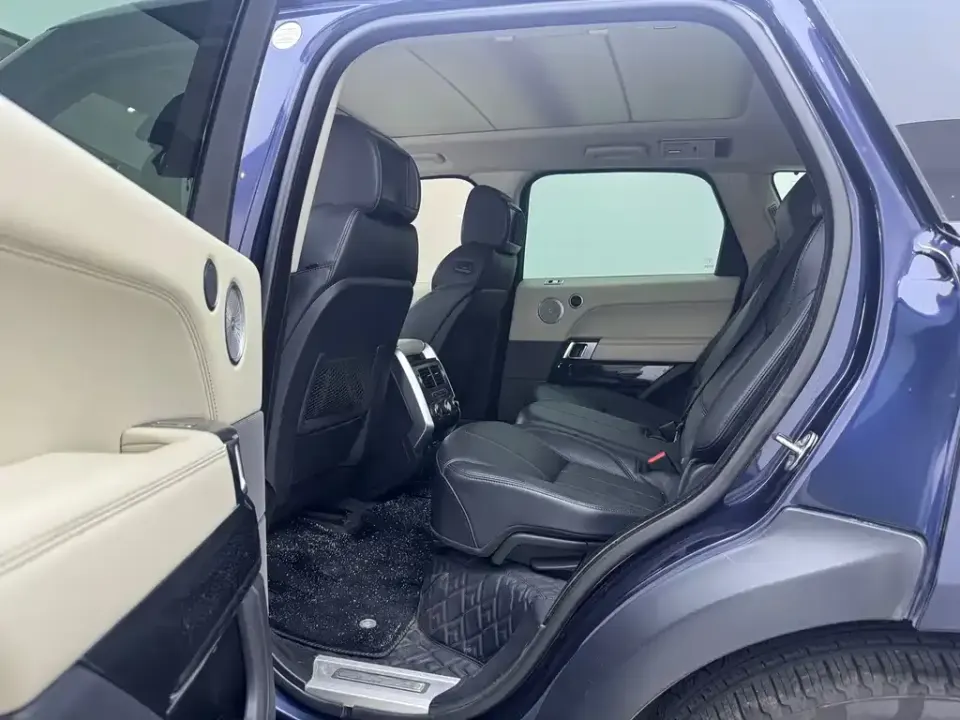 Land Rover Sport