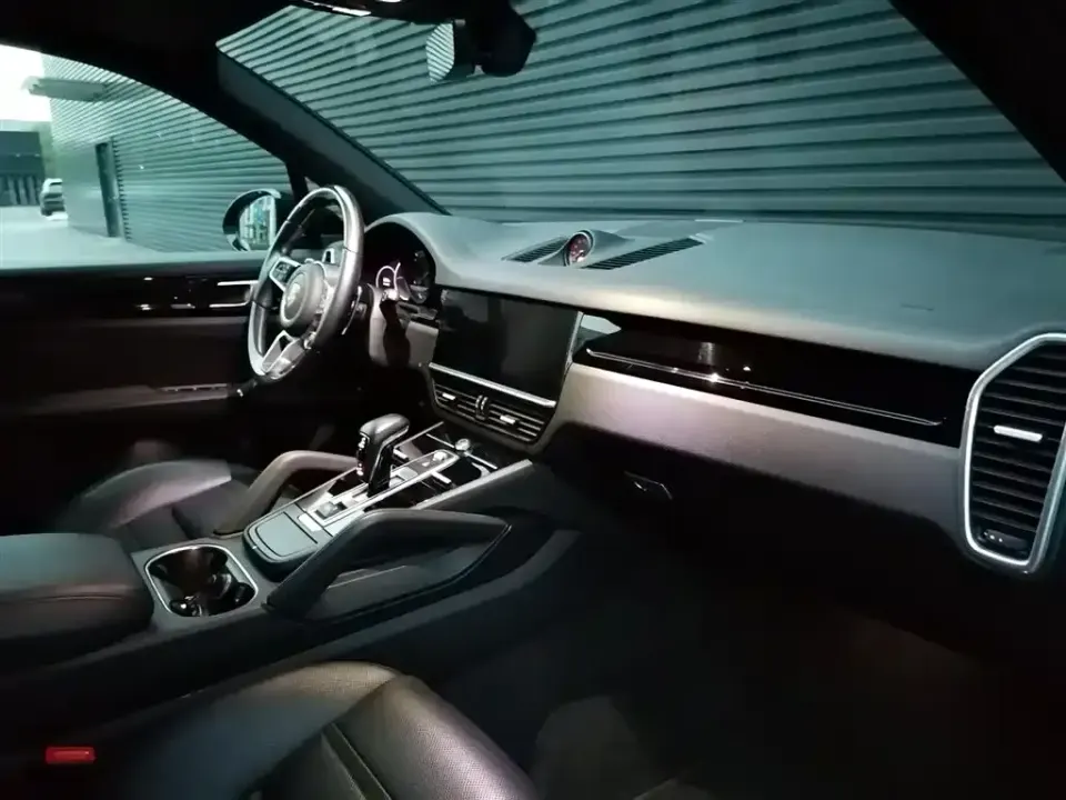 Porsche Cayenne Hybrid