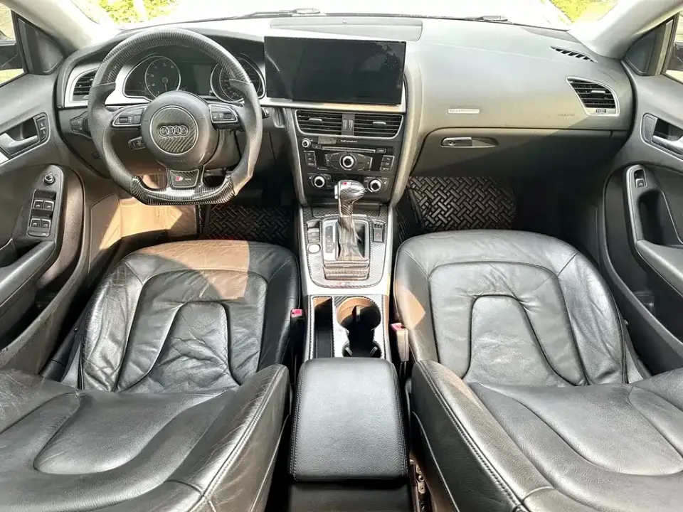 Audi A5 (Import)