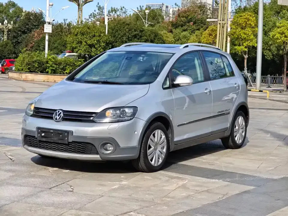 Volkswagen Golf (Import)