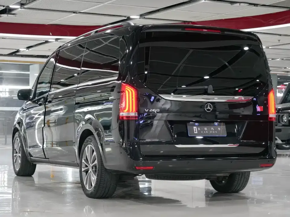 Mercedes-Benz V-Class