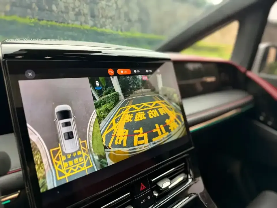 GAC Trumpchi M8