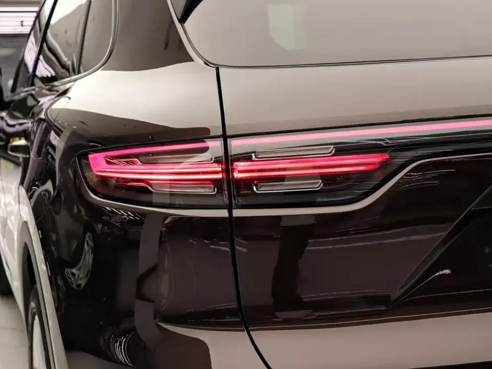 Porsche Cayenne Hybrid