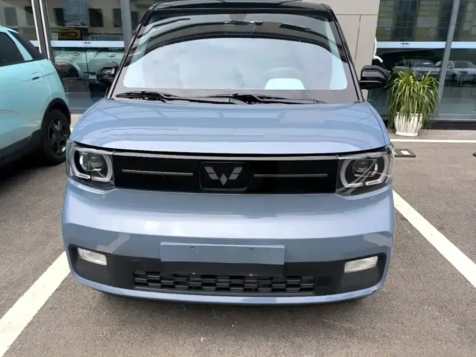 Wuling MINIEV