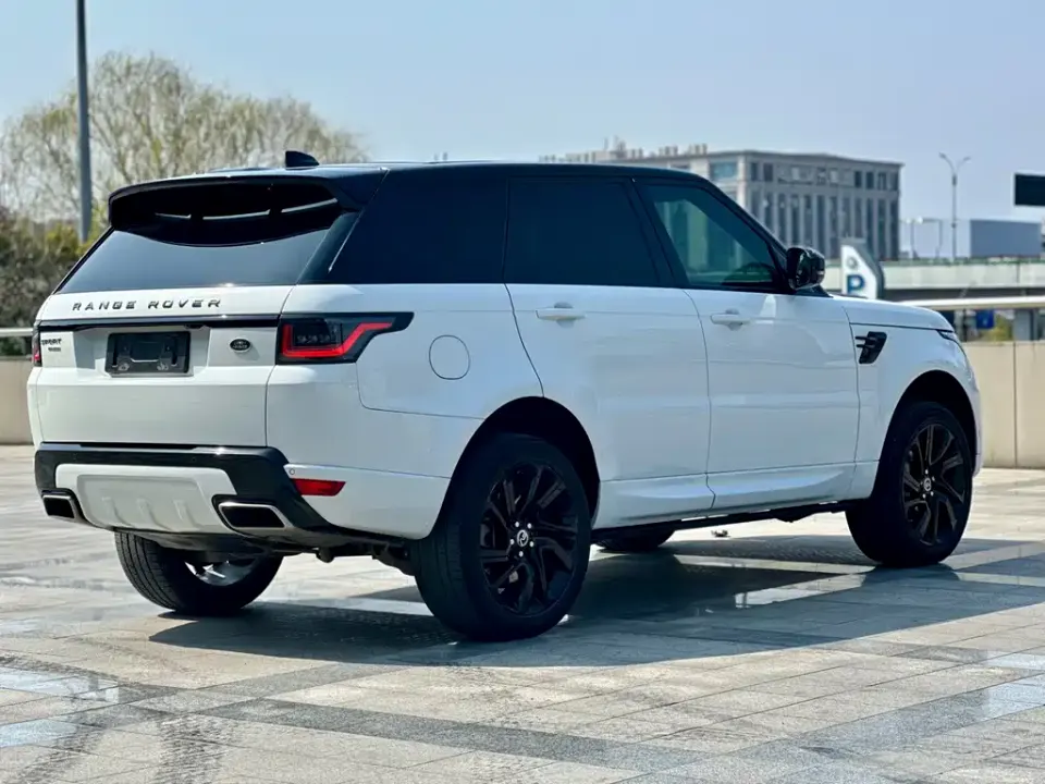 Land Rover Sport