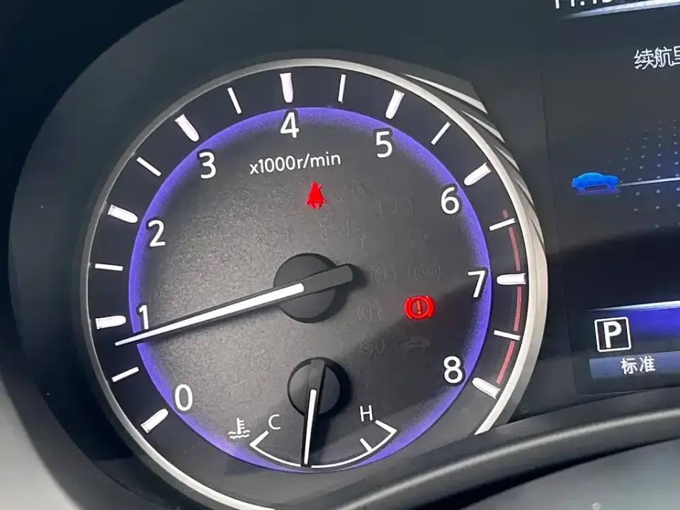 Infiniti Q50L