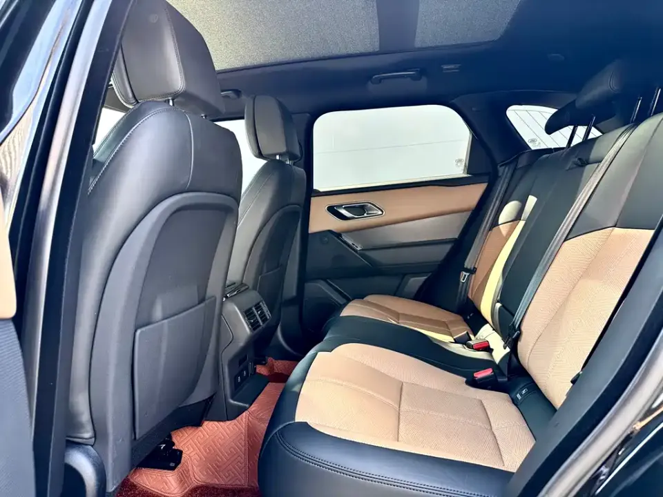 Land Rover Velar