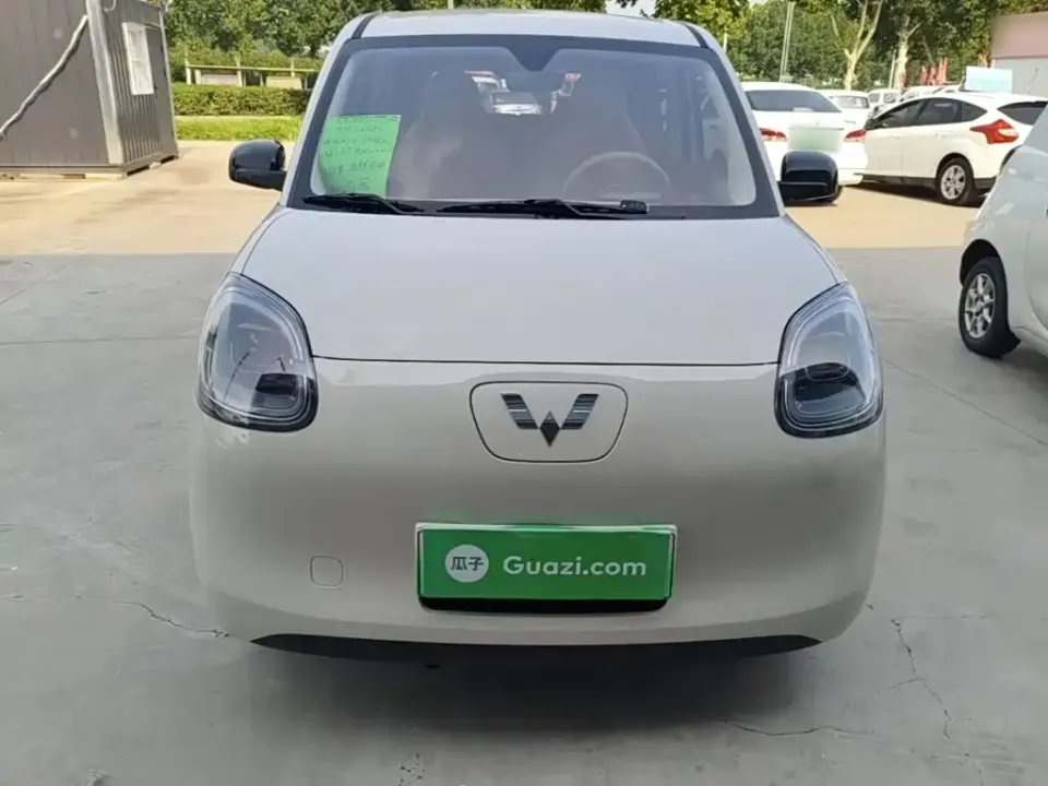 Wuling MINIEV