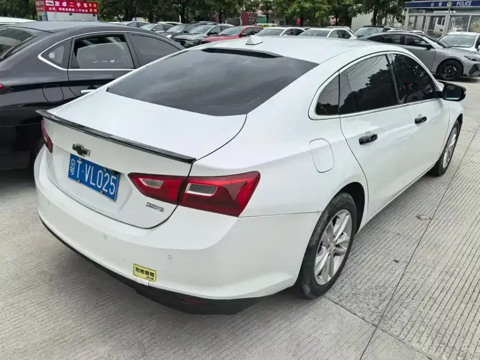 Chevrolet Malibu XL