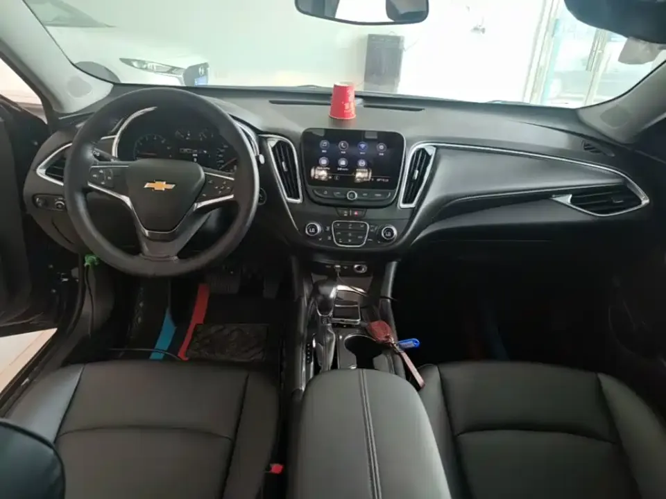Chevrolet Malibu XL