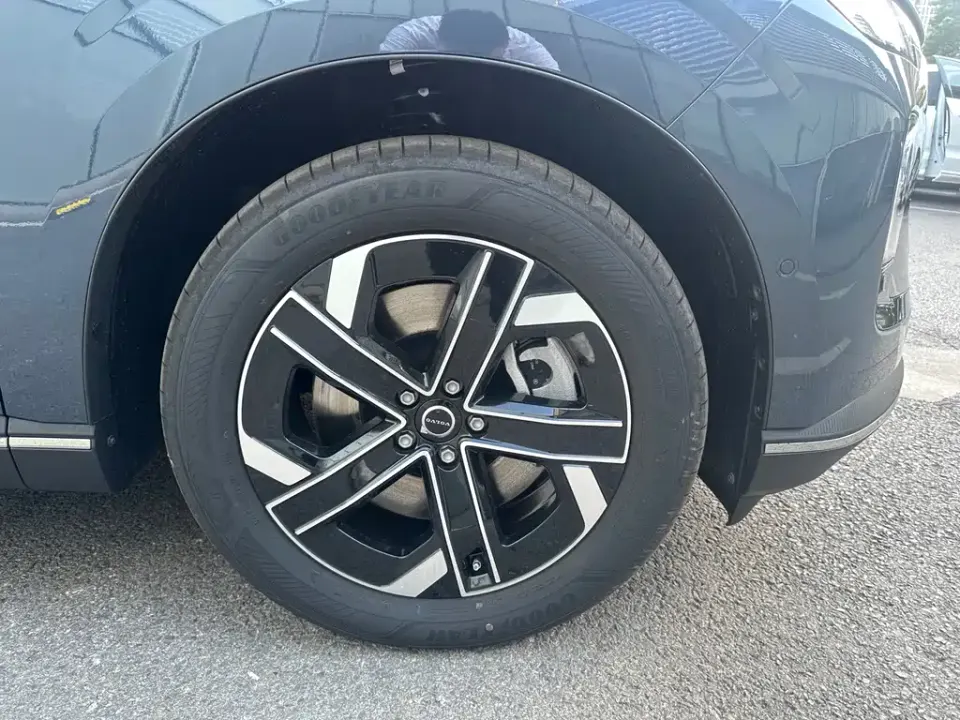 Volvo XC70 PHEV