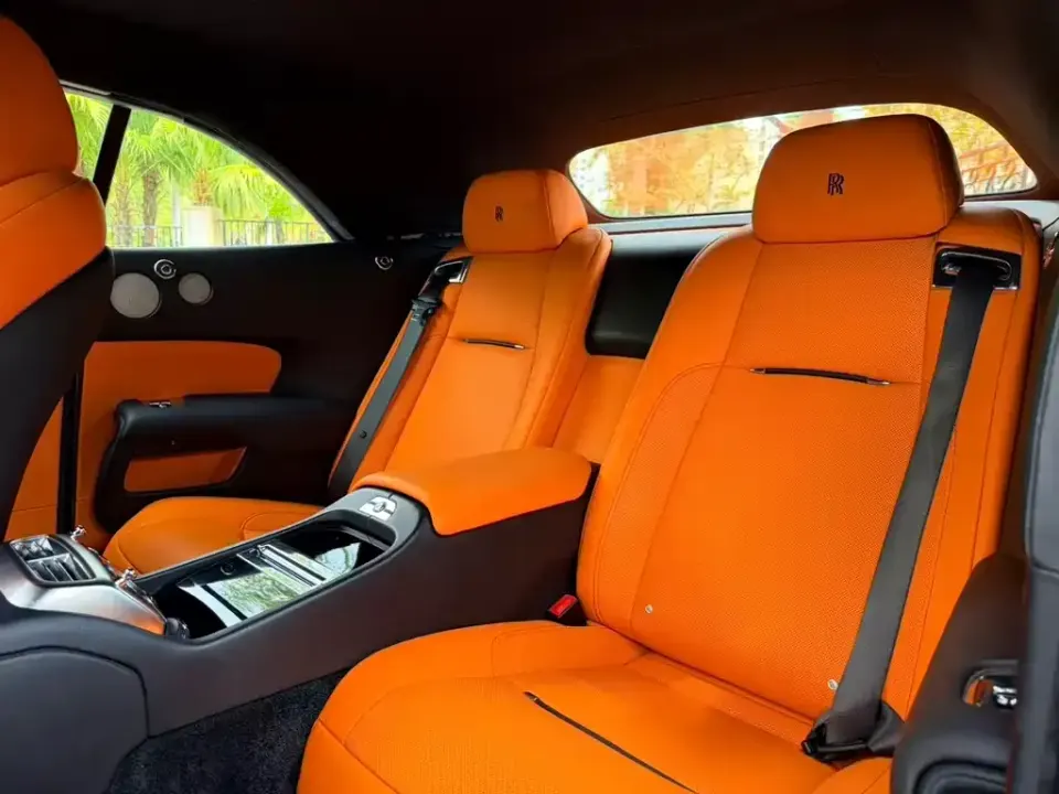 Rolls-Royce Dawn