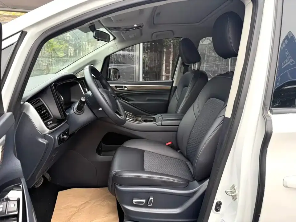 GAC Trumpchi M8