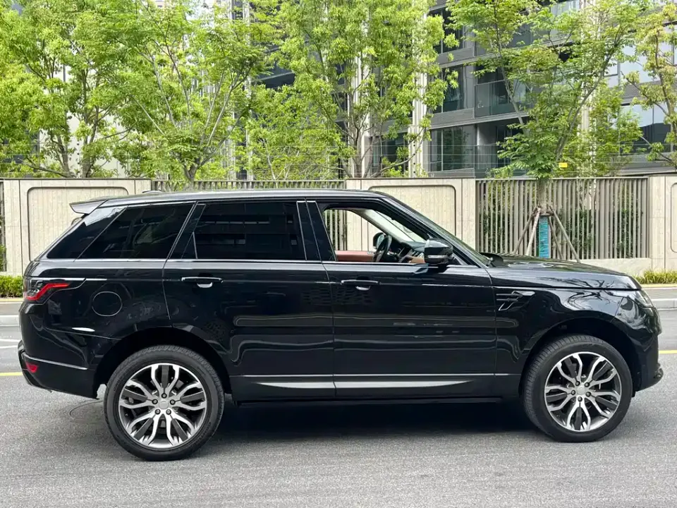 Land Rover Sport