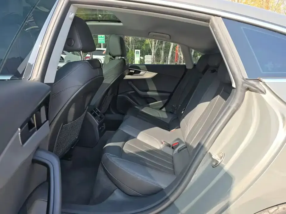 Audi A5 (Import)
