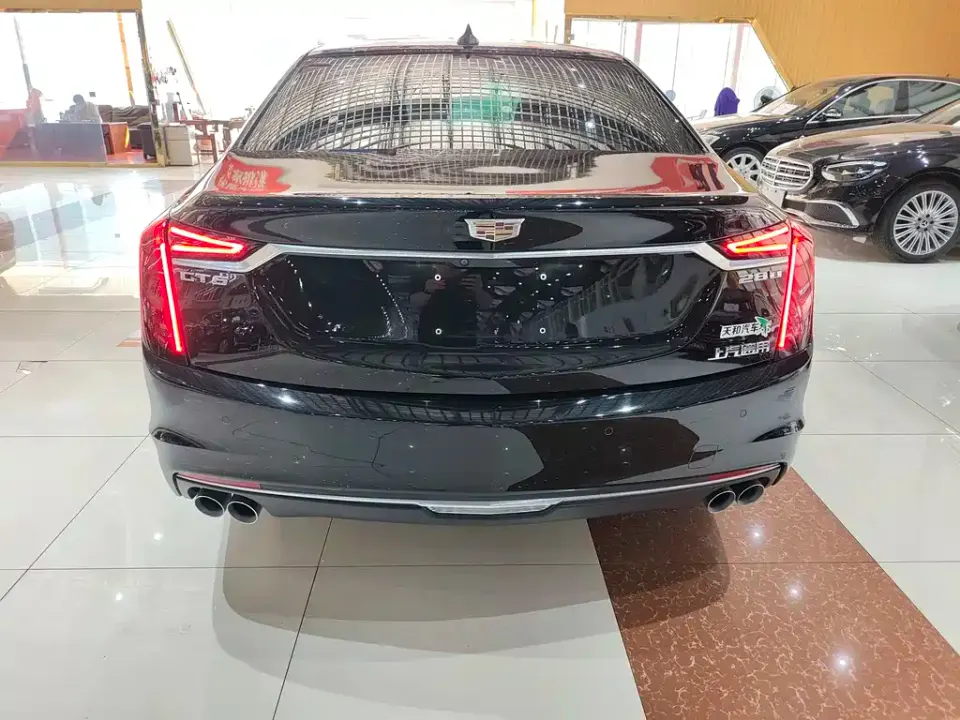 Cadillac CT6