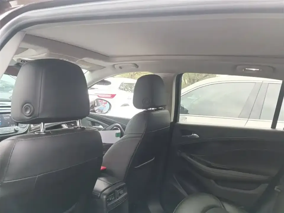 Buick Envision Plus