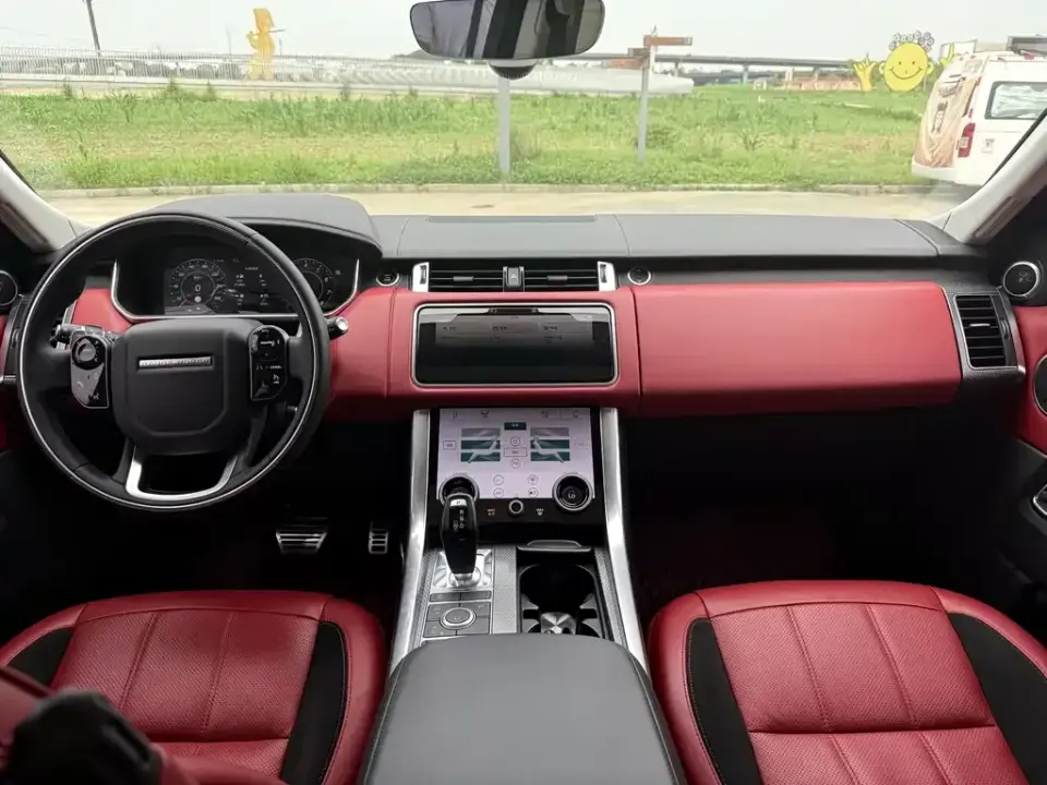Land Rover Sport