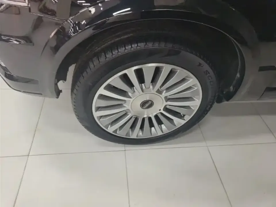 Lincoln Navigator