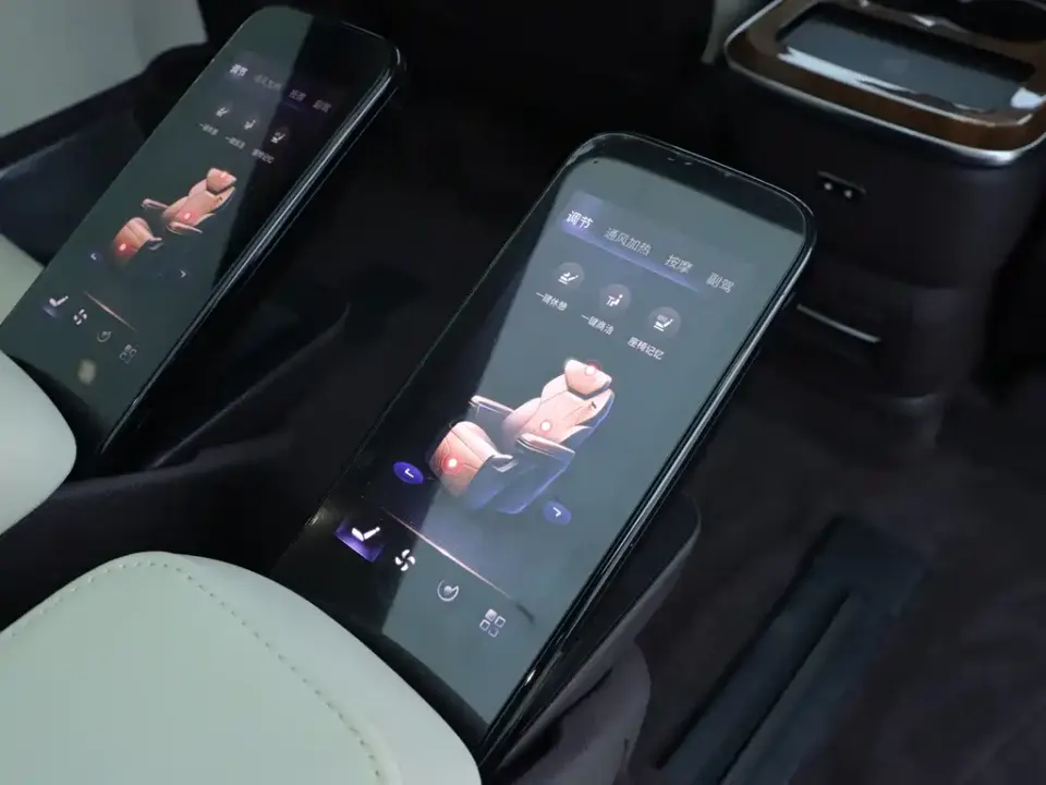 Hongqi Hongqi HQ9