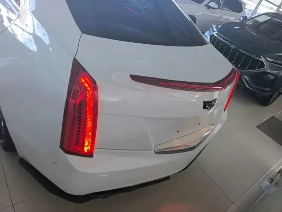 Cadillac ATS-L