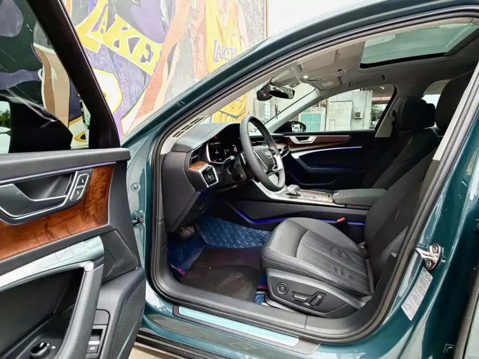 Audi A6 (Import)
