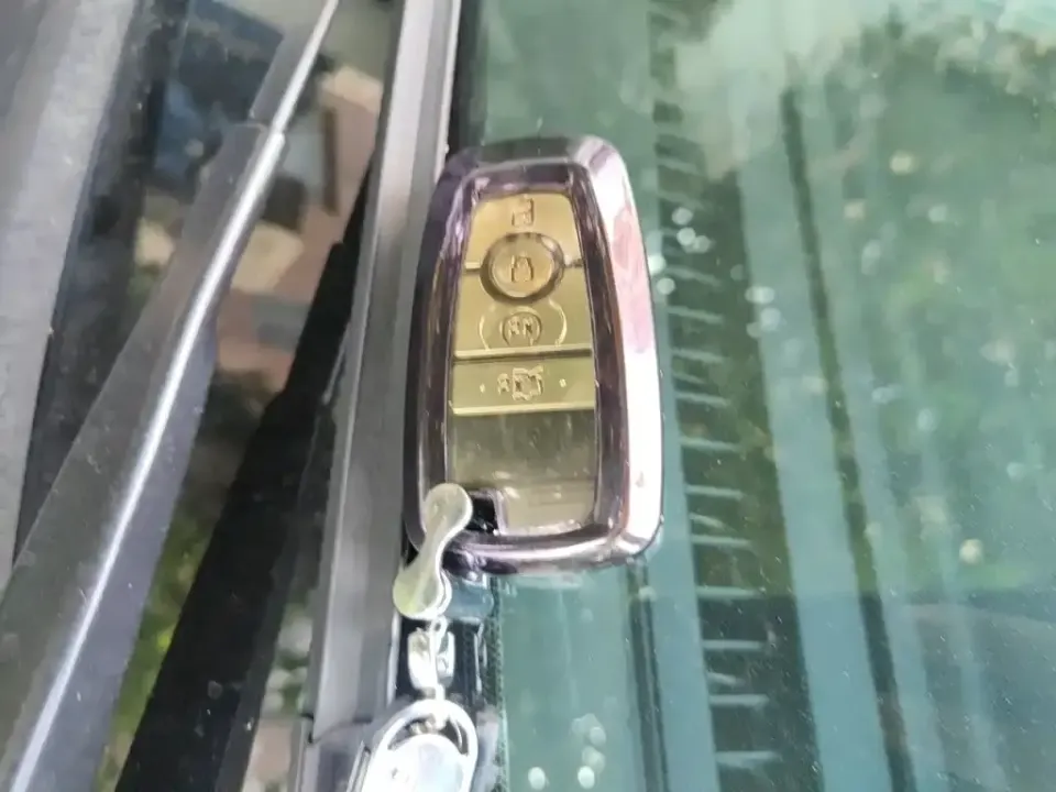 Ford Explorer (Import)