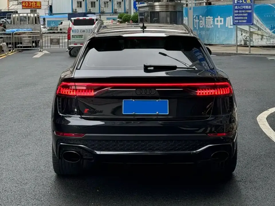 Audi RS Q8