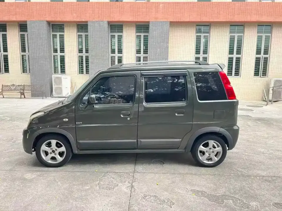 Suzuki Wagon R X5
