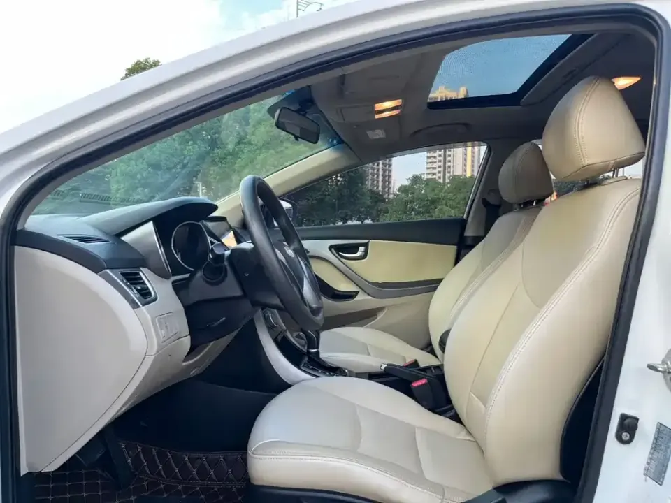Hyundai Elantra Langdong