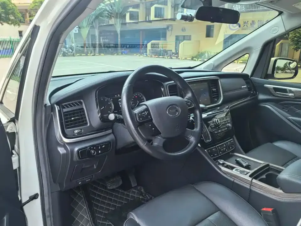 GAC Trumpchi M8