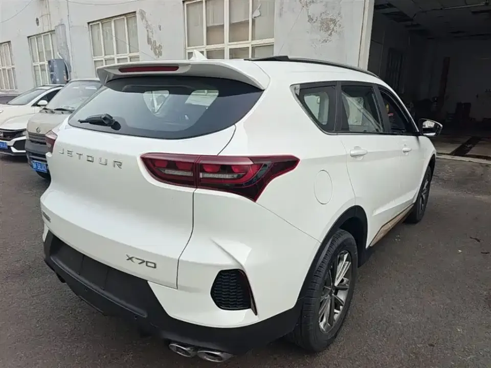 Jetour X70