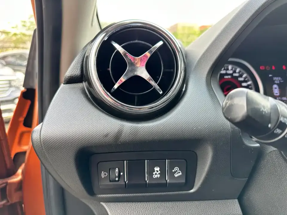 Soueast DX3