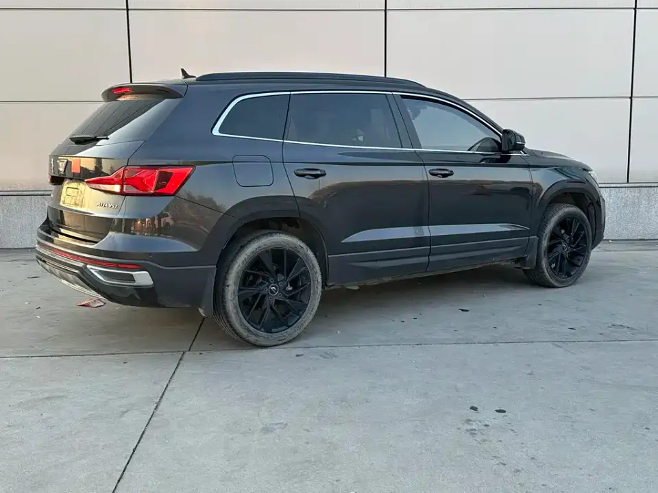 Jetta VS7