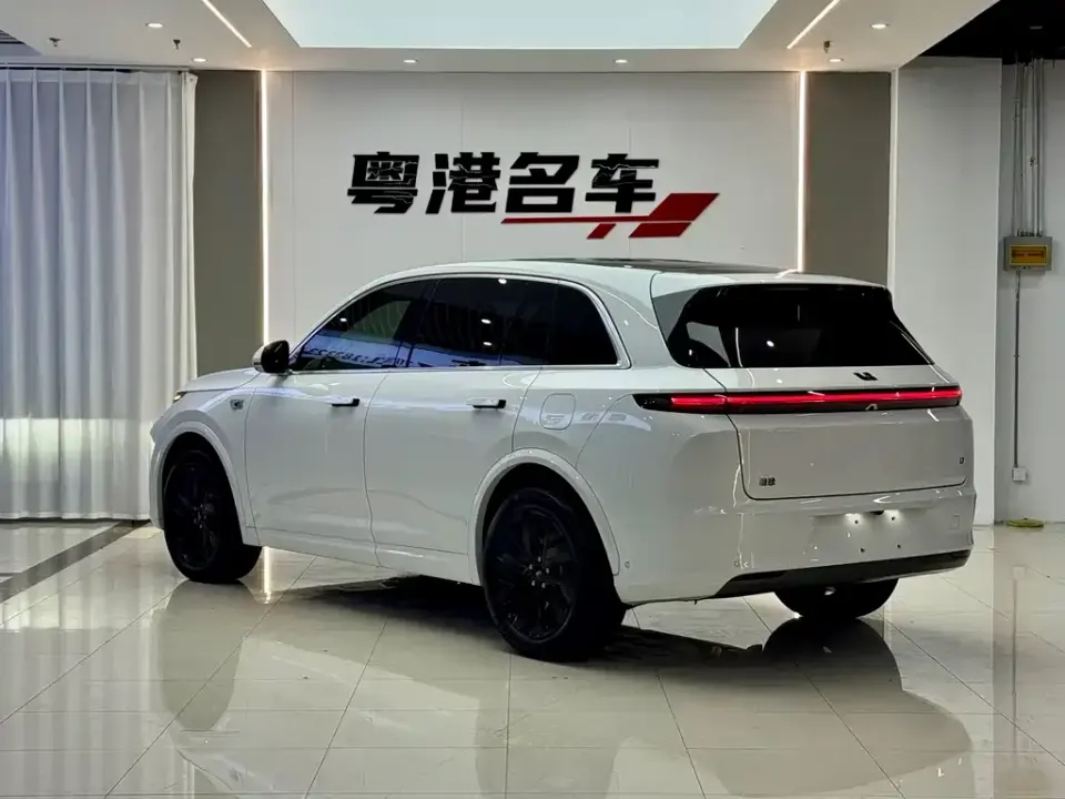 Li Li L7
