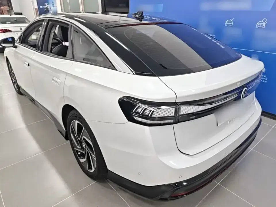 Volkswagen ID.7 VIZZION