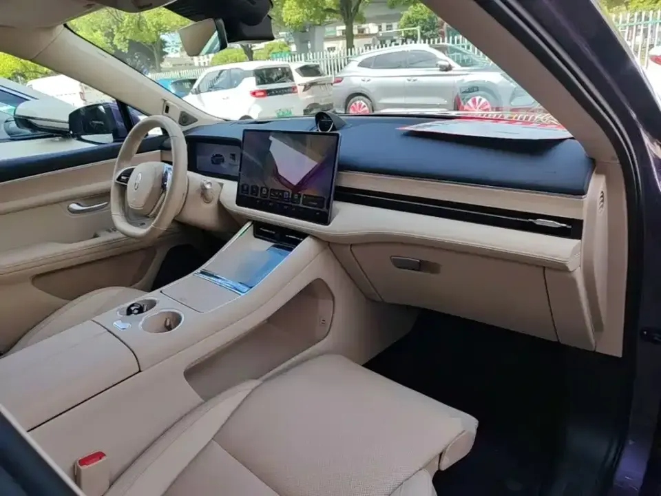 AITO AITO M5