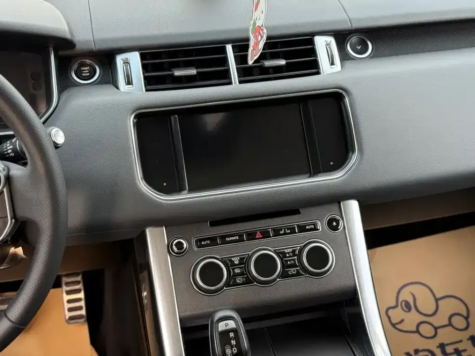 Land Rover Sport
