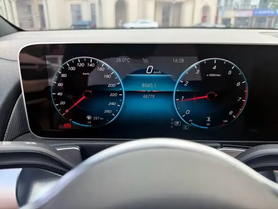 Mercedes-Benz GLB
