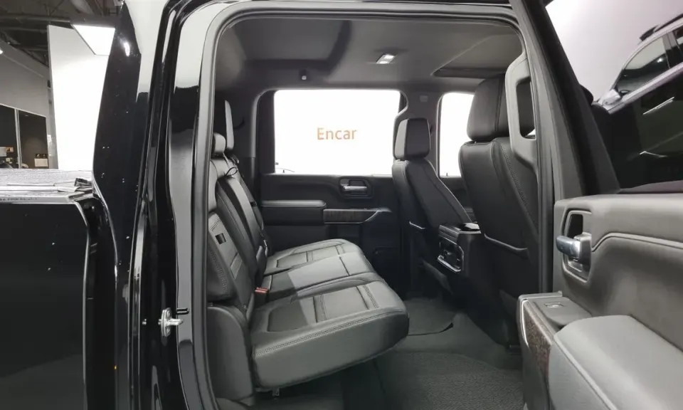 GMC Sierra