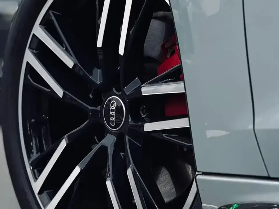 Audi A5L