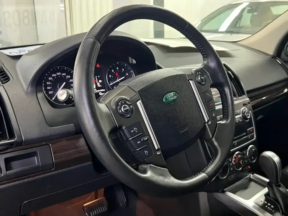 Land Rover Freelander 2