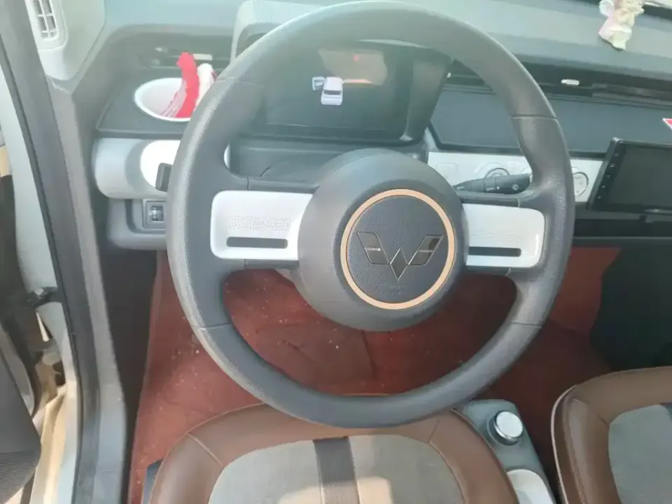 Wuling MINIEV
