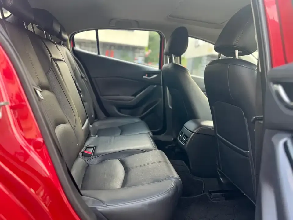 Mazda 3 Axela
