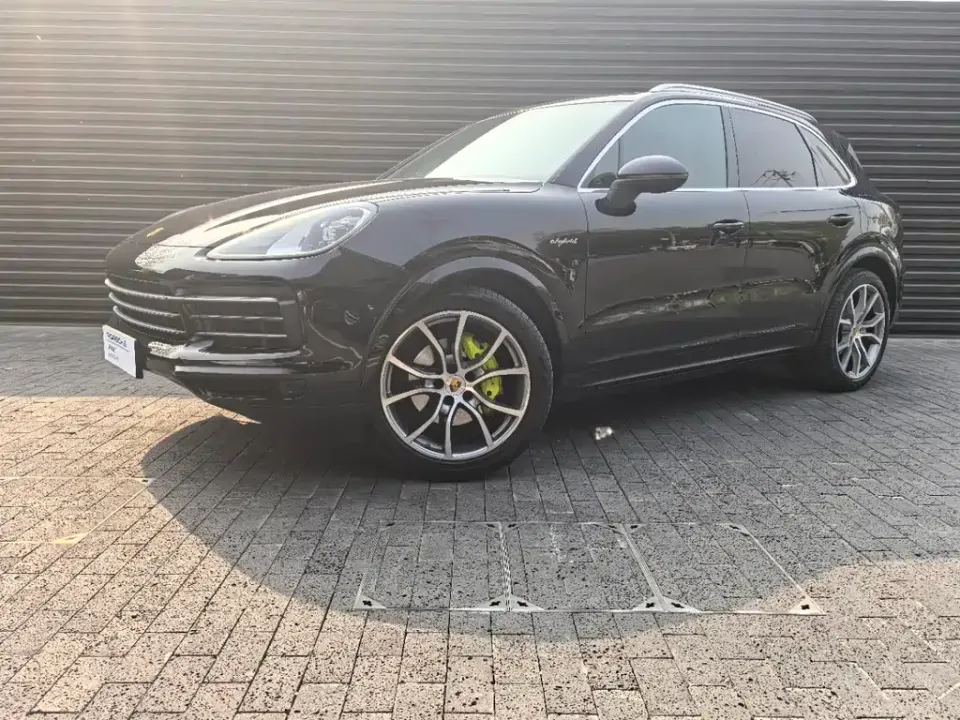 Porsche Cayenne Hybrid