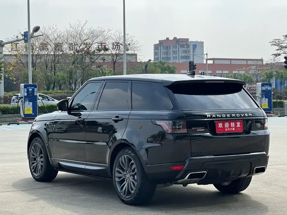 Land Rover Sport