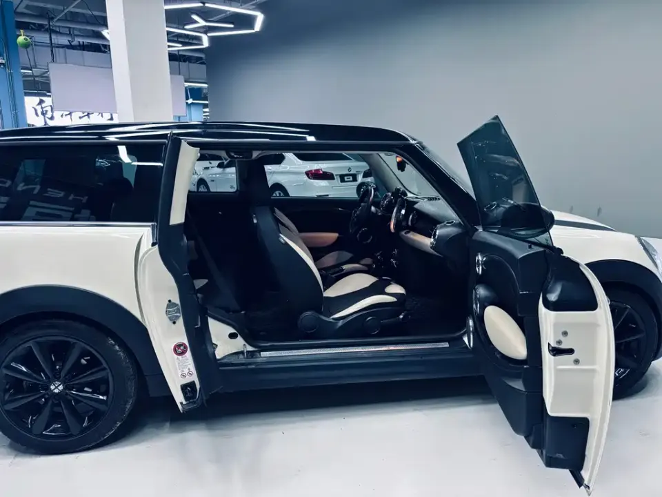 MINI Mini Clubman