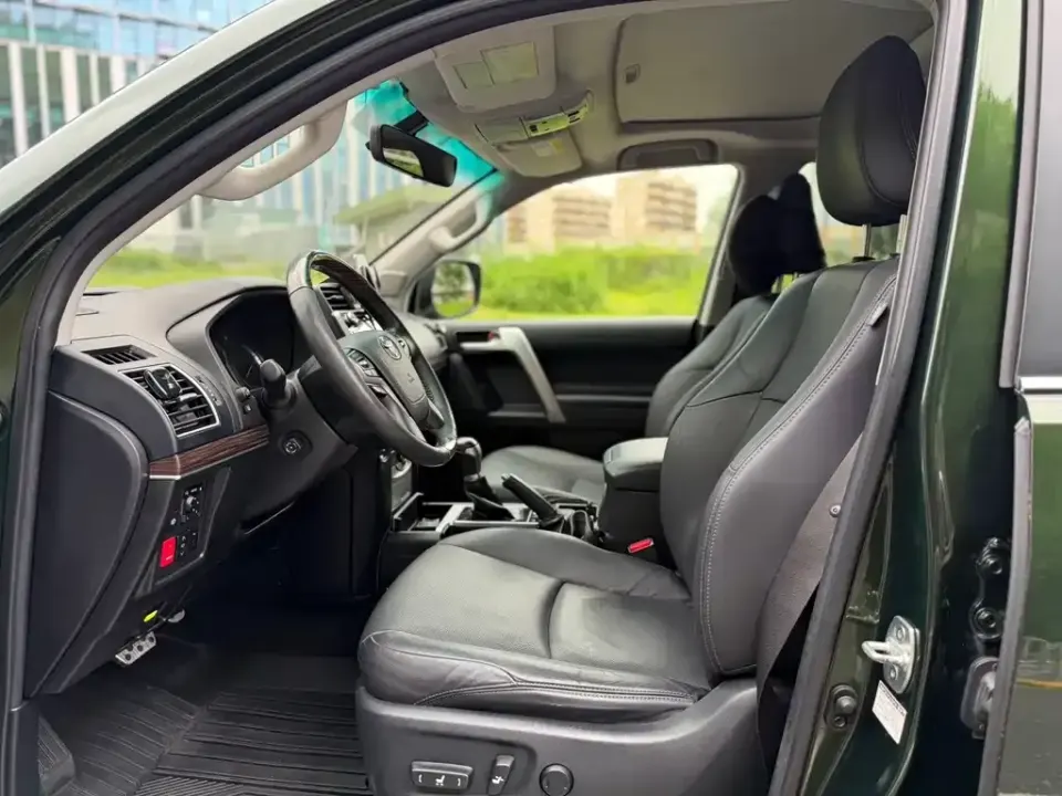 Toyota Prado