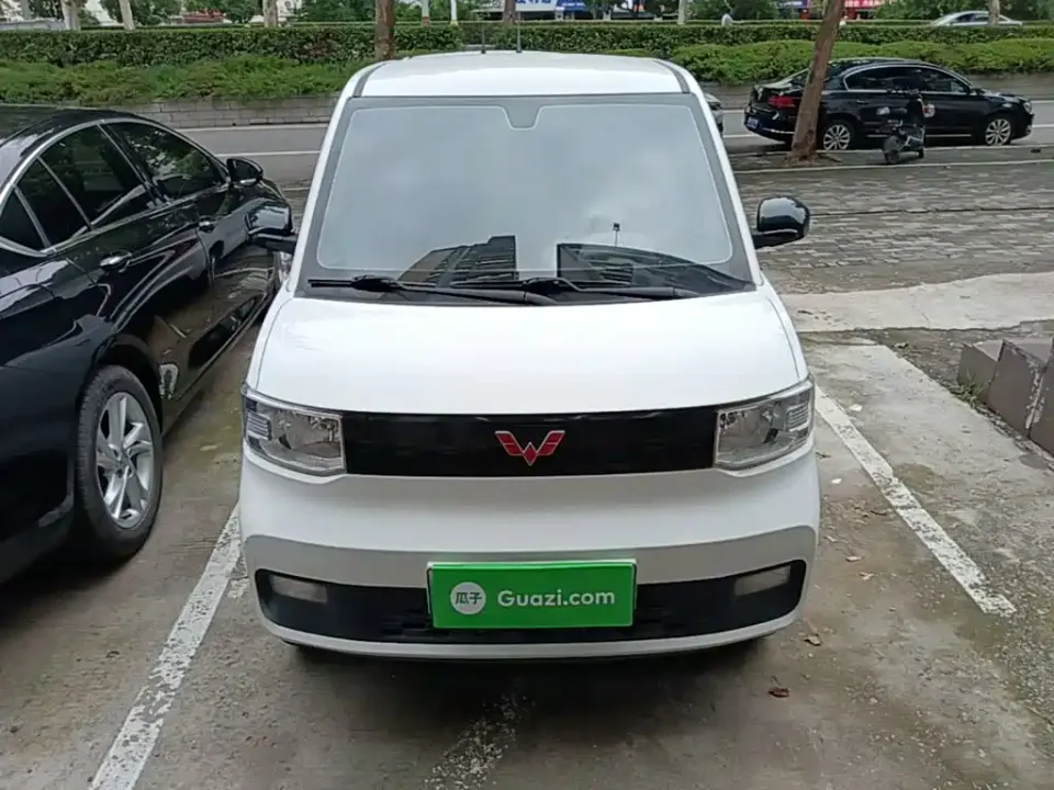 Wuling MINIEV