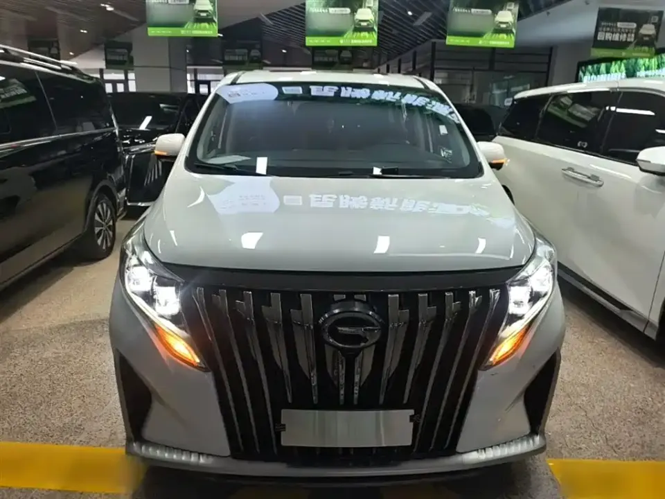 GAC Trumpchi M8
